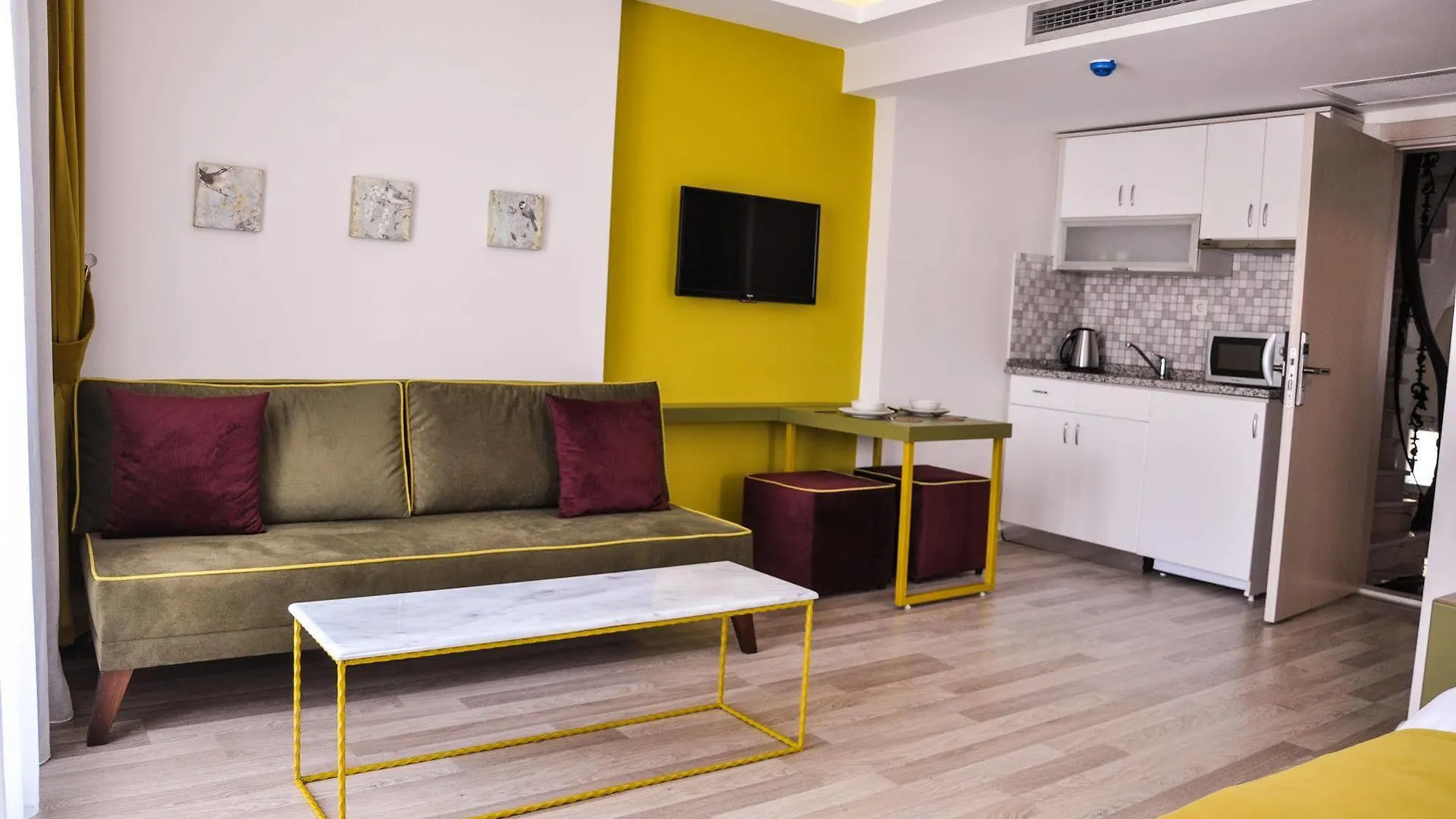 Almond Hill Apart otel İstanbul 2*,