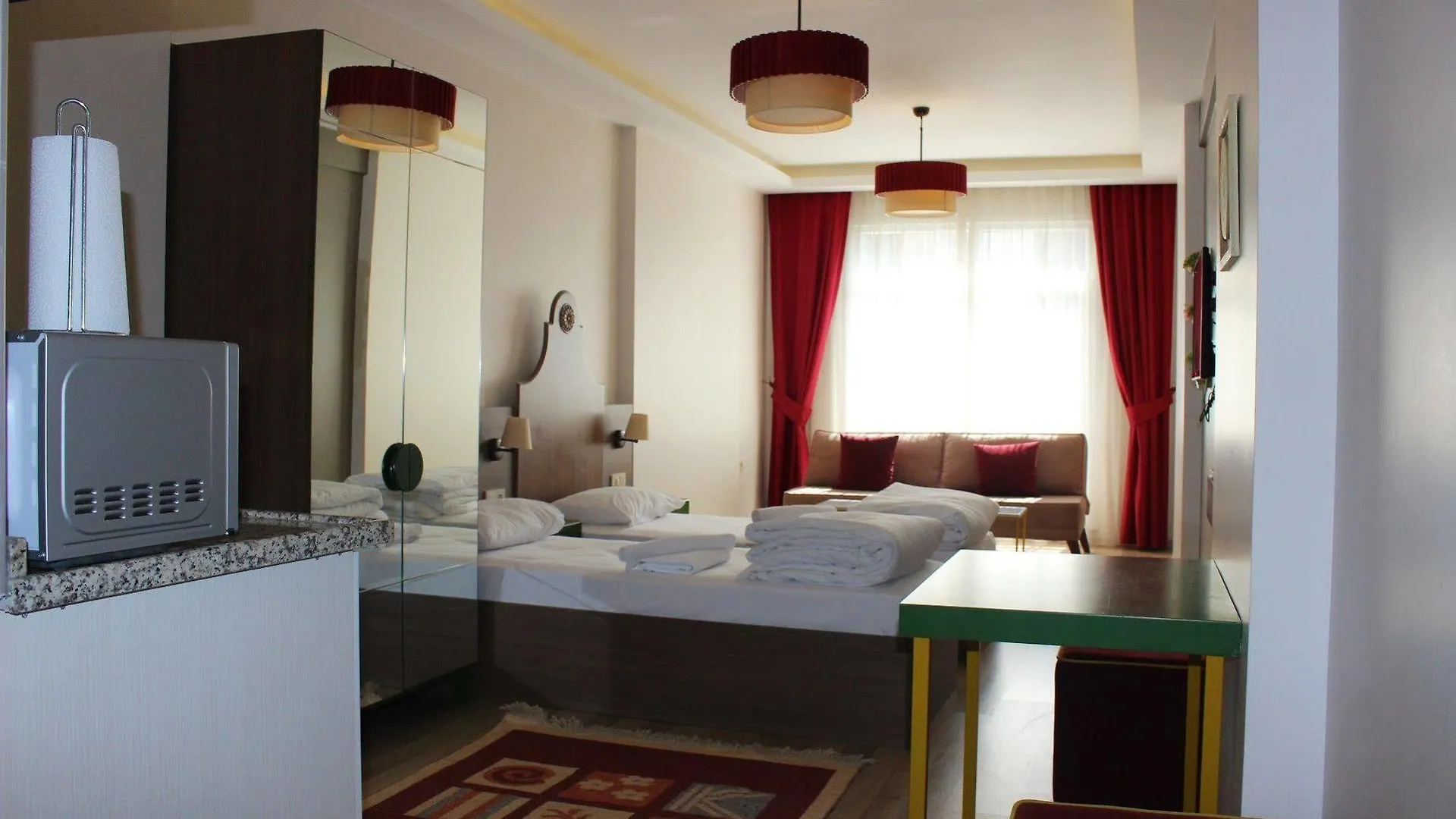 Almond Hill Apart otel İstanbul