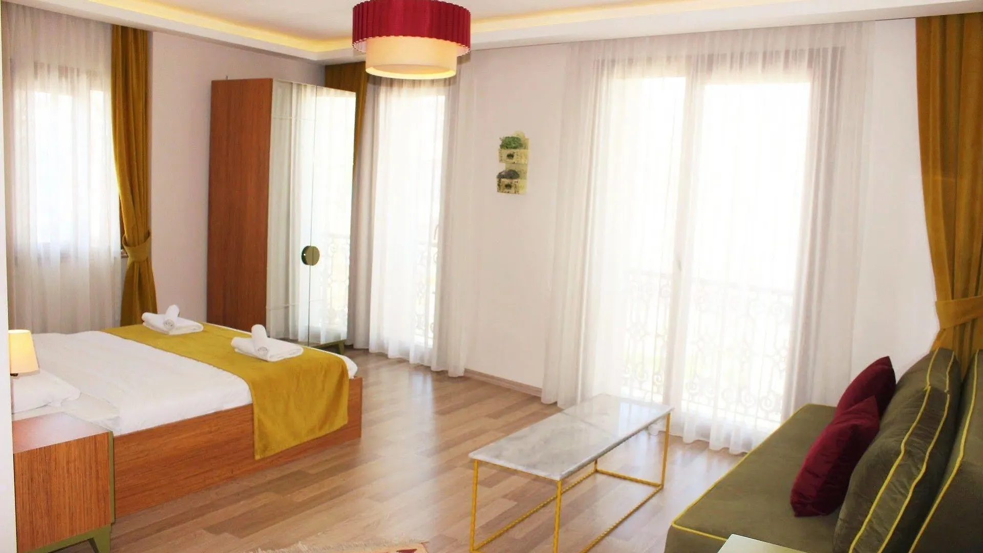Almond Hill Apart otel İstanbul