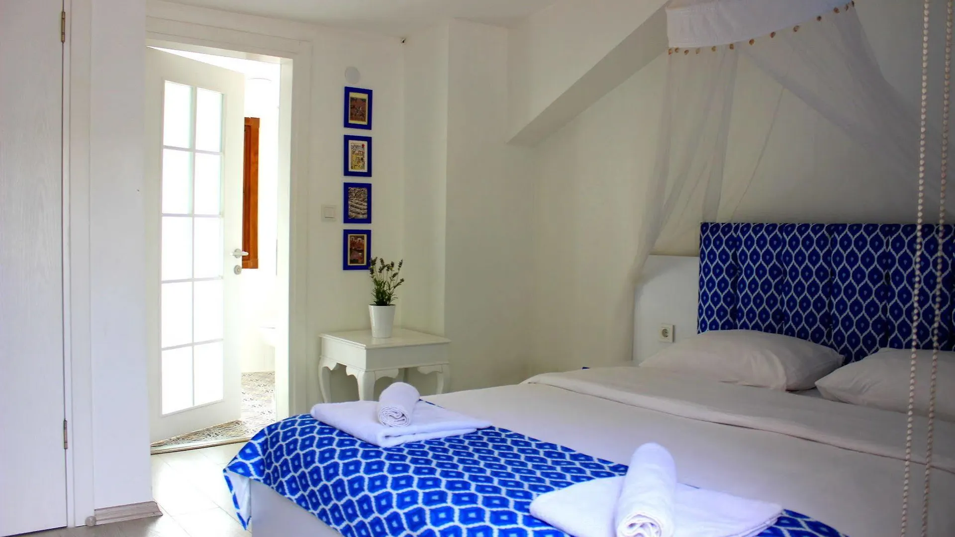 Almond Hill Apart otel İstanbul Türkiye