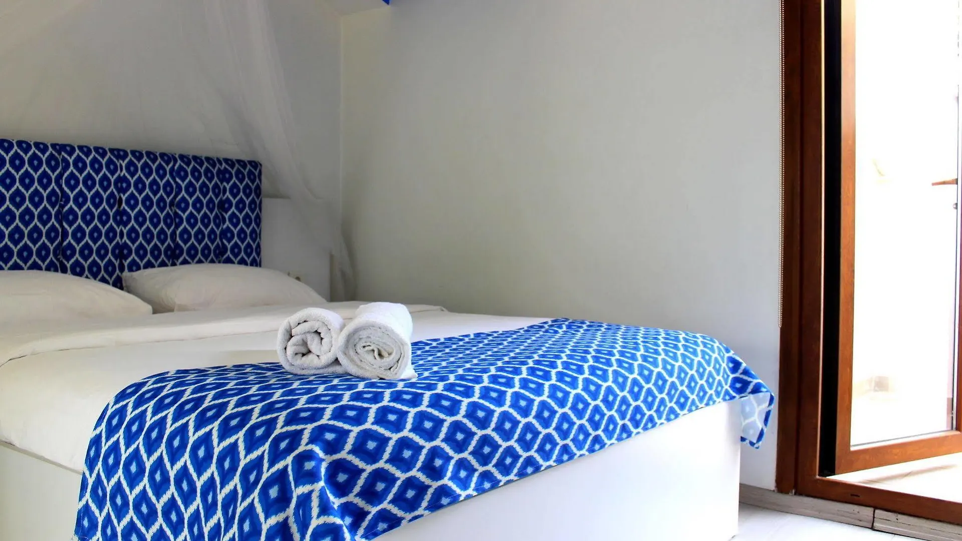 Almond Hill Apart otel İstanbul